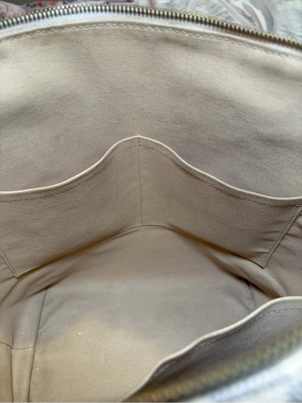 Louis Vuitton Beige/Gray Damier Azur Totally MM